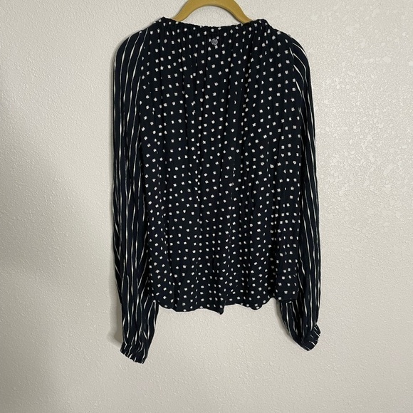Billabong Black Mixed Print Stripe Polka Dot Blouse Long Sleeve Medium - Picture 6 of 6